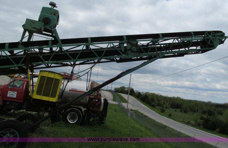 image for item G9309 Barber Greene hopper conveyor