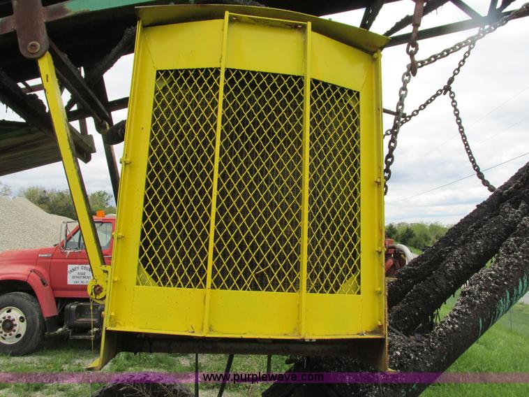 image for item G9309 Barber Greene hopper conveyor