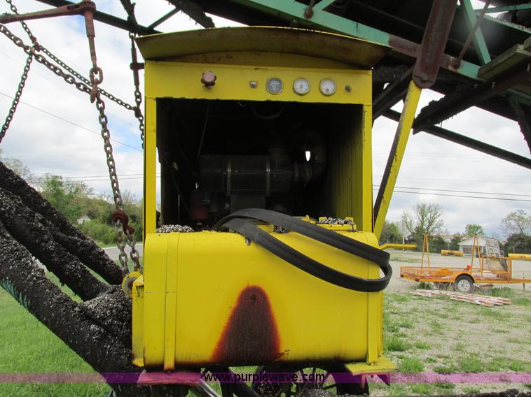 image for item G9309 Barber Greene hopper conveyor