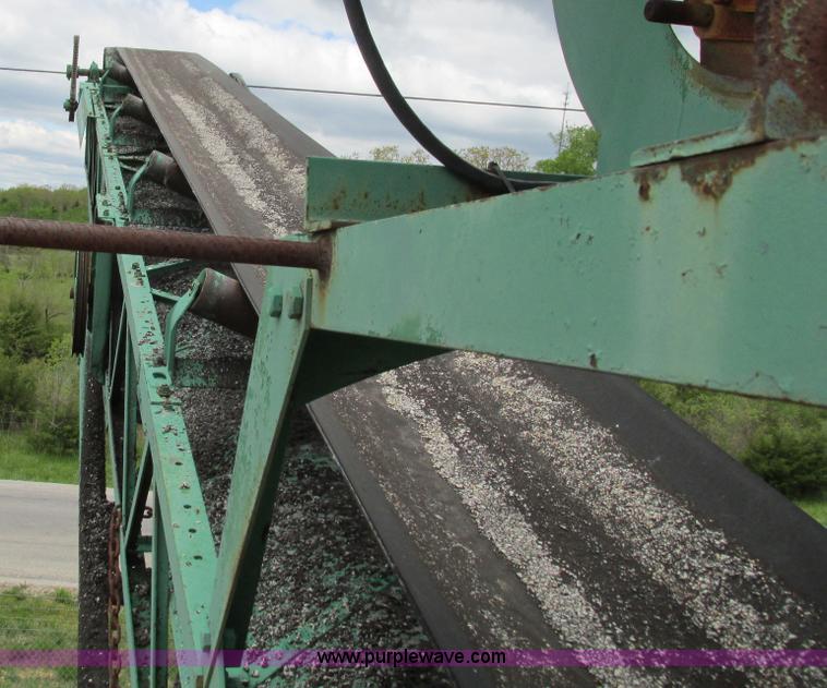 image for item G9309 Barber Greene hopper conveyor