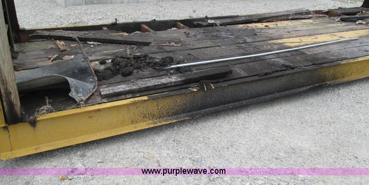 image for item G9319 1993 Homemade 40 ton equipment trailer