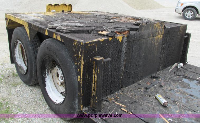 image for item G9319 1993 Homemade 40 ton equipment trailer