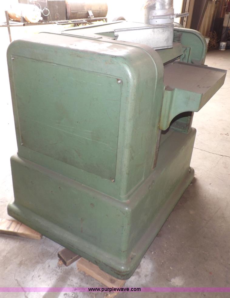 image for item H1899 Powermatic 221 wood planer