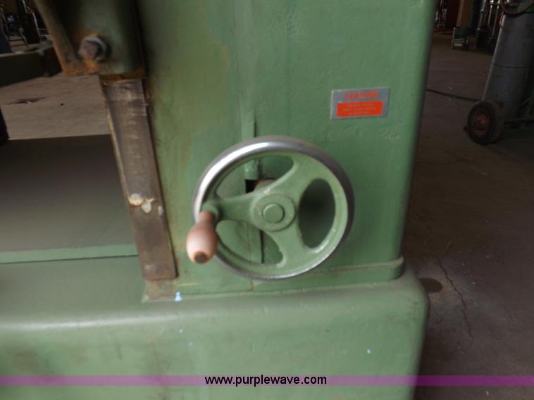 image for item H1899 Powermatic 221 wood planer