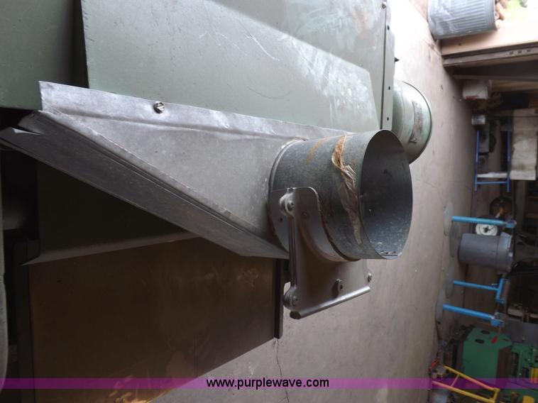 image for item H1899 Powermatic 221 wood planer