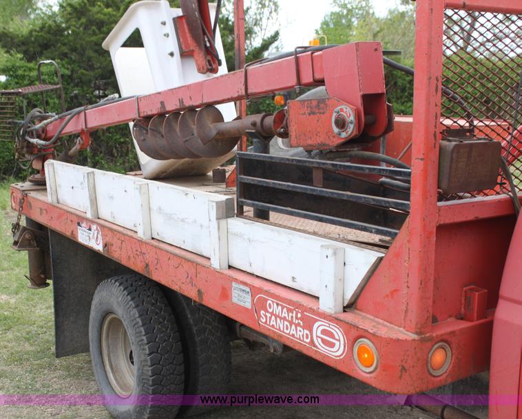 image for item H2053 1990 Ford F450 Super Duty bucket truck