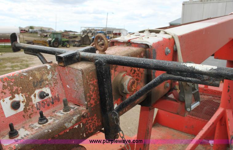 image for item H2053 1990 Ford F450 Super Duty bucket truck