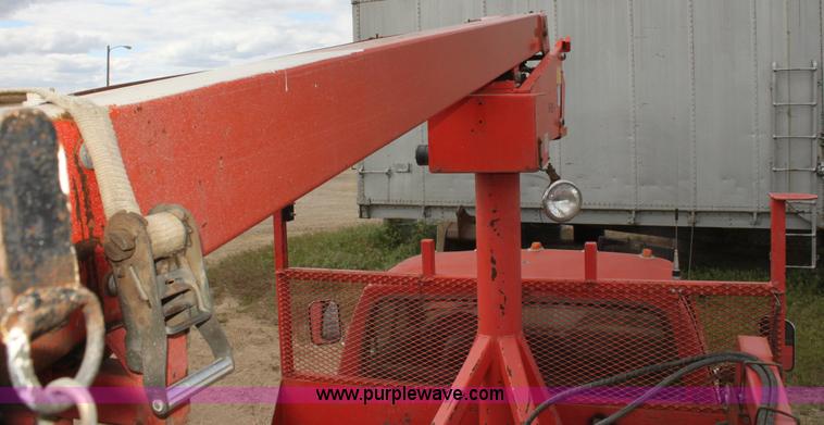 image for item H2053 1990 Ford F450 Super Duty bucket truck