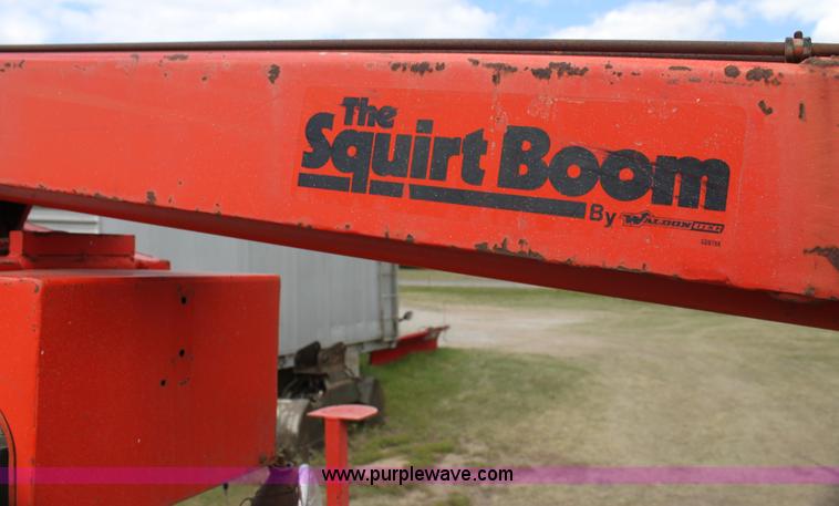 image for item H2053 1990 Ford F450 Super Duty bucket truck