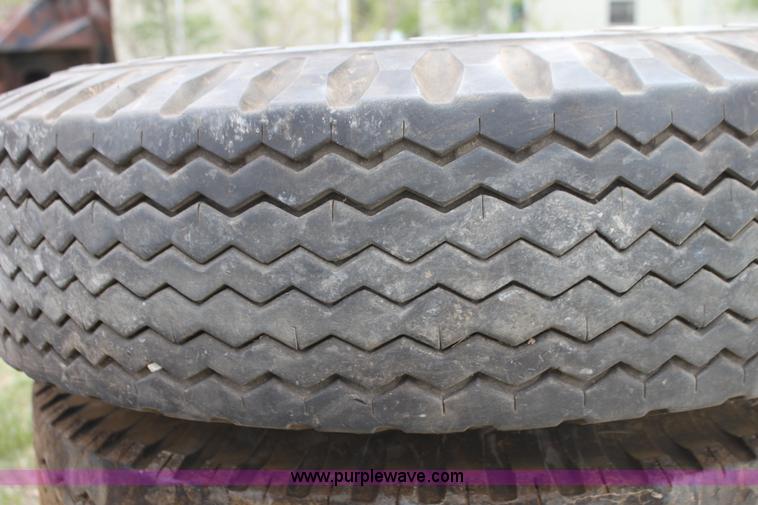image for item H2055 (4) 11.00-20 truck tires