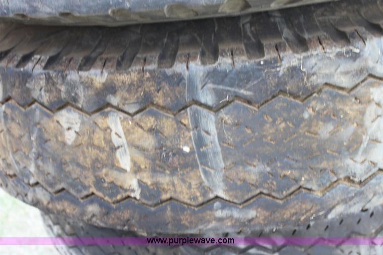 image for item H2055 (4) 11.00-20 truck tires