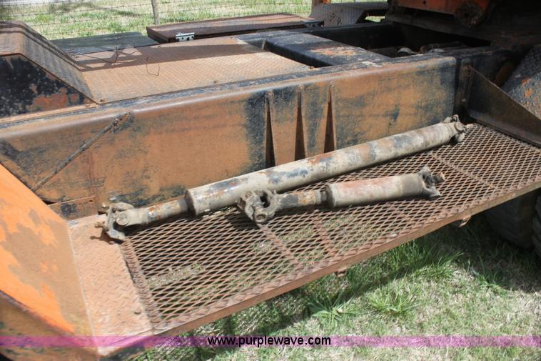 image for item H2056 1963 Bantam T350 18 ton crane truck