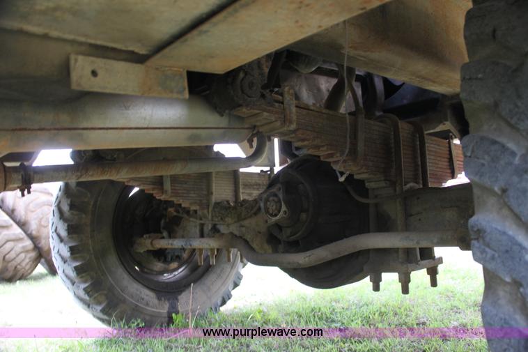 image for item H2056 1963 Bantam T350 18 ton crane truck