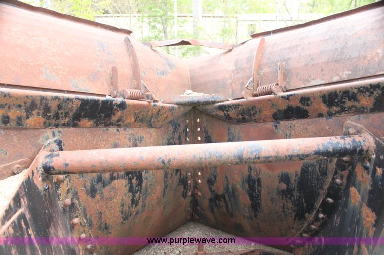 image for item H2057 Wausau XF90L V-nose plow