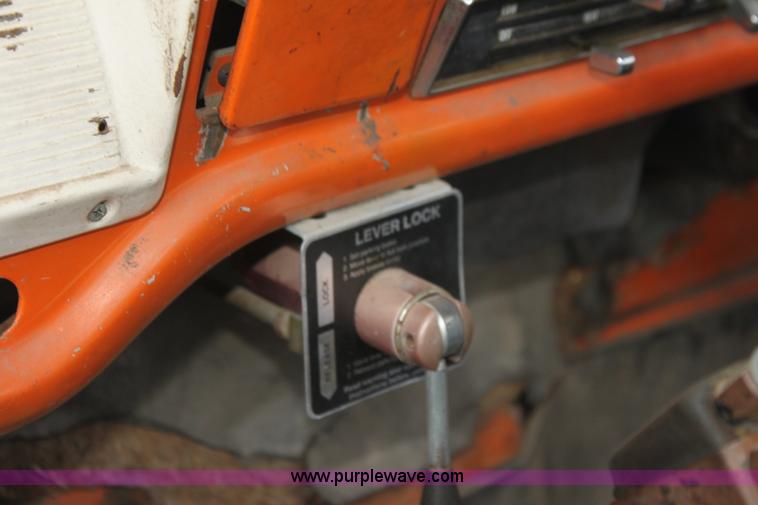 image for item H2064 1969 Ford F600 bucket truck