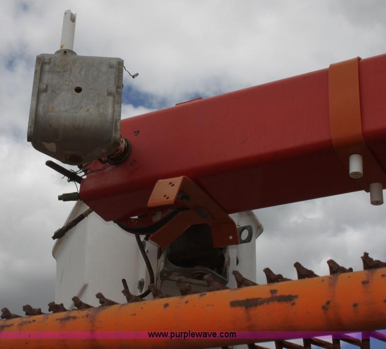 image for item H2064 1969 Ford F600 bucket truck