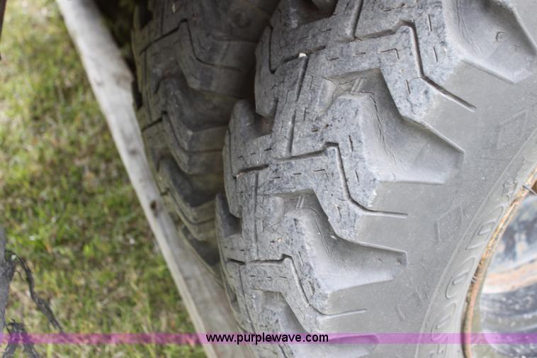 image for item H2064 1969 Ford F600 bucket truck