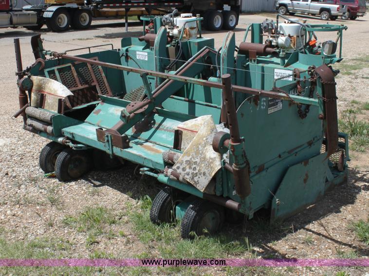 image for item H2069 Layton D550 Super paver