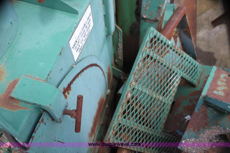 image for item H2069 Layton D550 Super paver