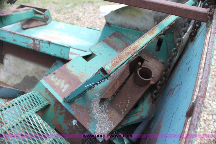 image for item H2069 Layton D550 Super paver