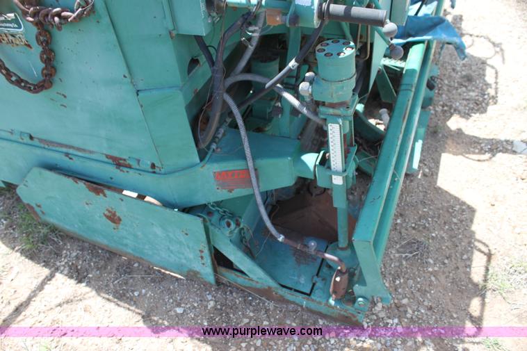 image for item H2069 Layton D550 Super paver