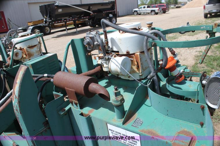 image for item H2069 Layton D550 Super paver