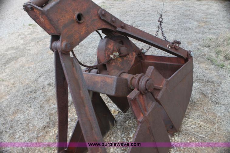 image for item H2070 1969 Bantam T350 18 ton crane truck