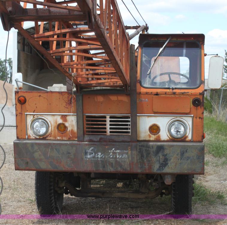 image for item H2070 1969 Bantam T350 18 ton crane truck