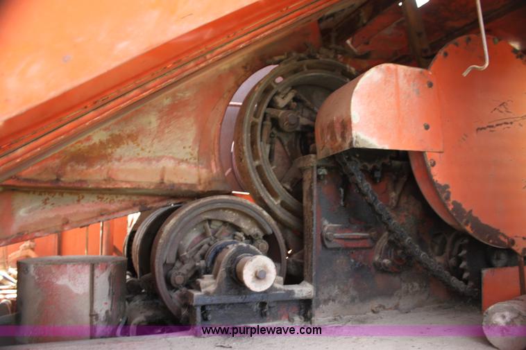 image for item H2070 1969 Bantam T350 18 ton crane truck