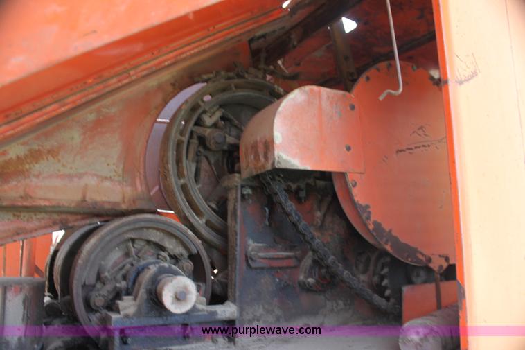 image for item H2070 1969 Bantam T350 18 ton crane truck
