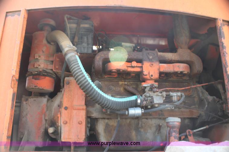 image for item H2070 1969 Bantam T350 18 ton crane truck