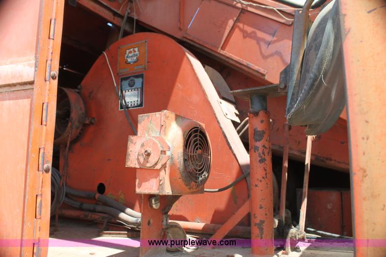 image for item H2070 1969 Bantam T350 18 ton crane truck