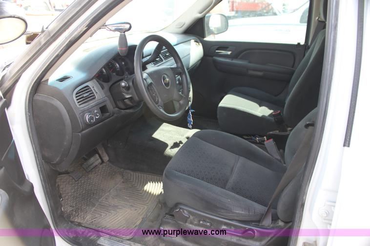 image for item H2086 2008 Chevrolet Tahoe SUV