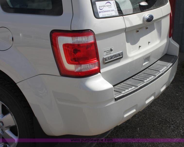 image for item H2088 2011 Ford Escape XLS SUV