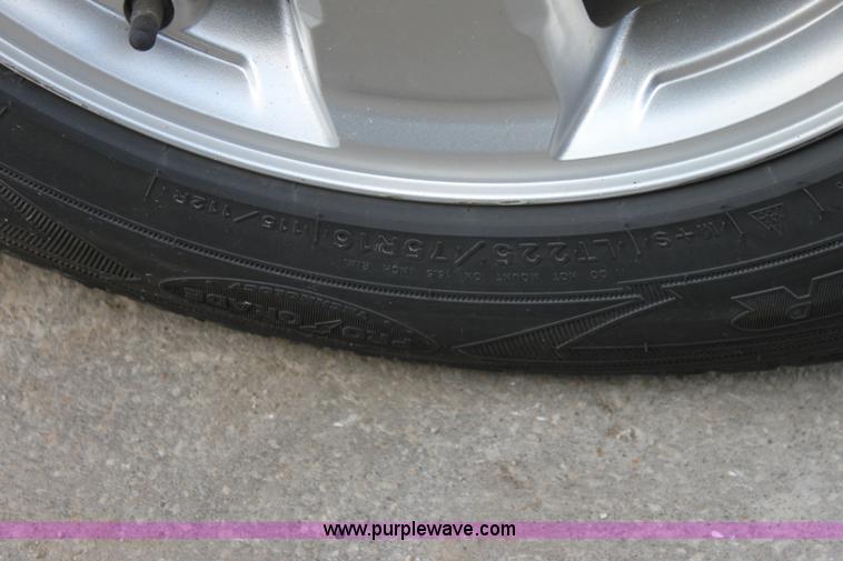 image for item H2088 2011 Ford Escape XLS SUV