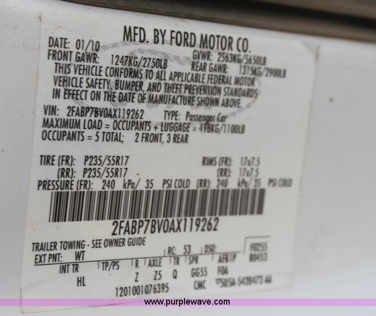 image for item H2089 2010 Ford Crown Victoria Police Interceptor