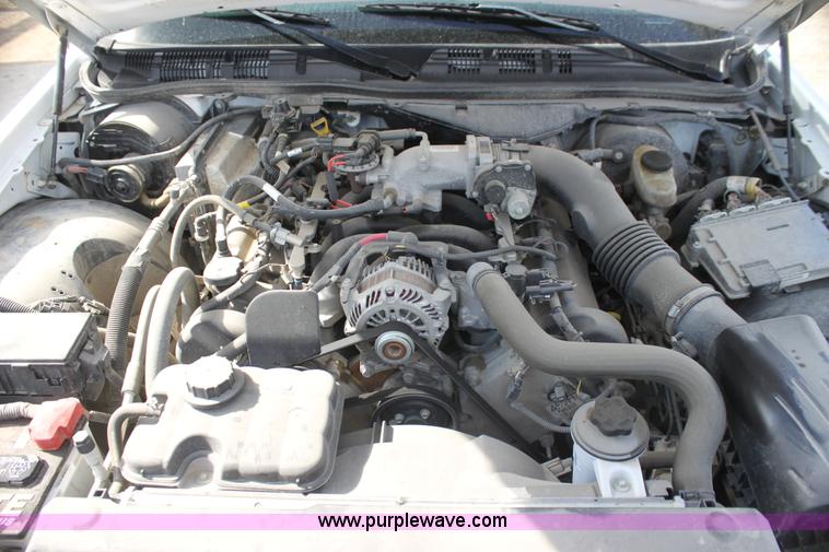 image for item H2089 2010 Ford Crown Victoria Police Interceptor