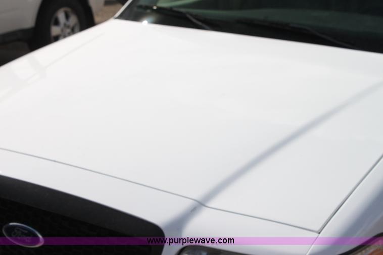 image for item H2089 2010 Ford Crown Victoria Police Interceptor