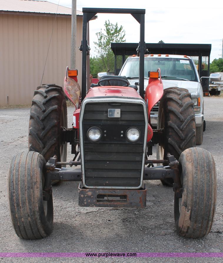 image for item H5654 1995 Massey-Ferguson 253 tractor