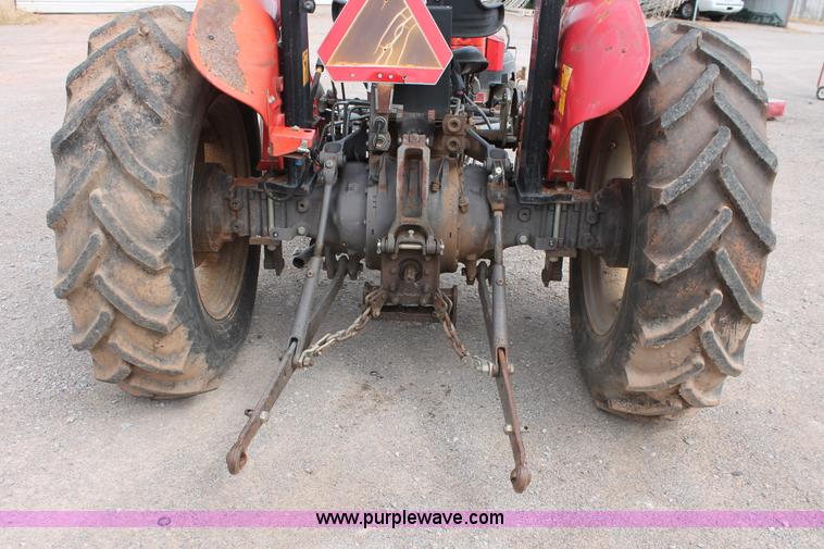 image for item H5654 1995 Massey-Ferguson 253 tractor