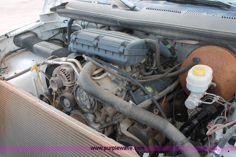 image for item H5656 1999 Dodge Ram 1500 pickup truck