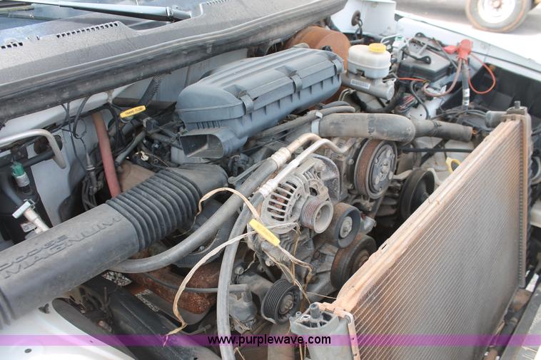 image for item H5656 1999 Dodge Ram 1500 pickup truck