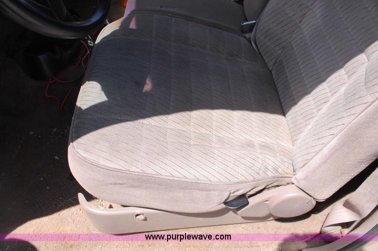 image for item H5660 1994 Ford Ranger XLT SuperCab pickup truck