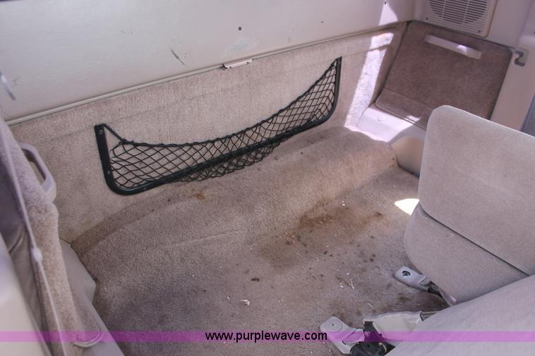 image for item H5660 1994 Ford Ranger XLT SuperCab pickup truck