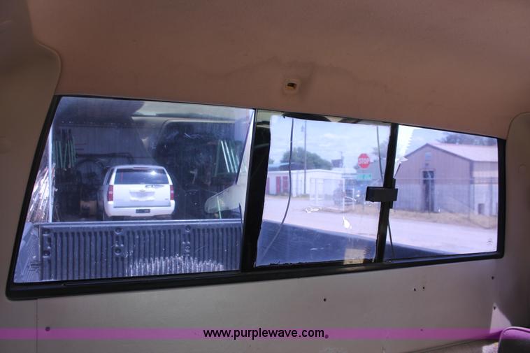 image for item H5660 1994 Ford Ranger XLT SuperCab pickup truck