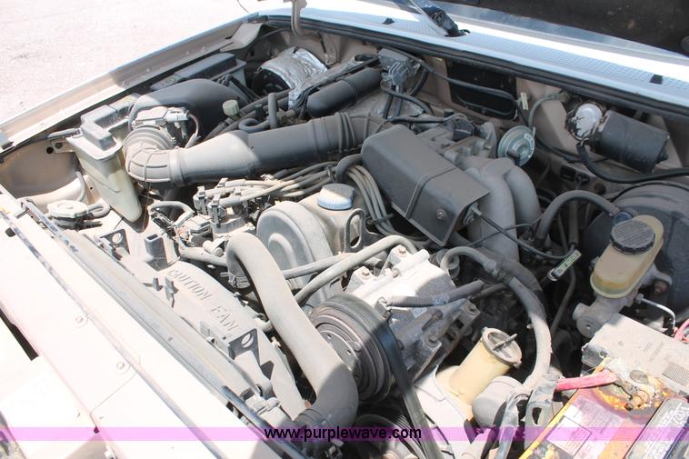 image for item H5660 1994 Ford Ranger XLT SuperCab pickup truck