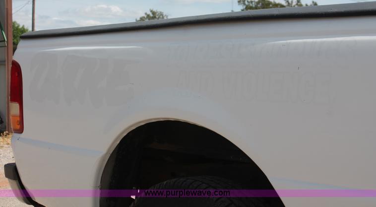 image for item H5660 1994 Ford Ranger XLT SuperCab pickup truck