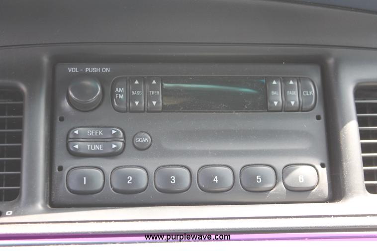 image for item H5661 1996 Ford Crown Victoria Police Interceptor