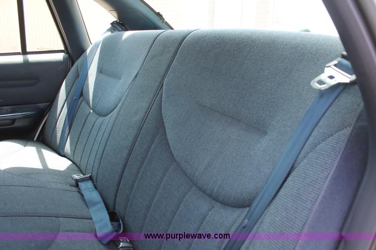 image for item H5661 1996 Ford Crown Victoria Police Interceptor