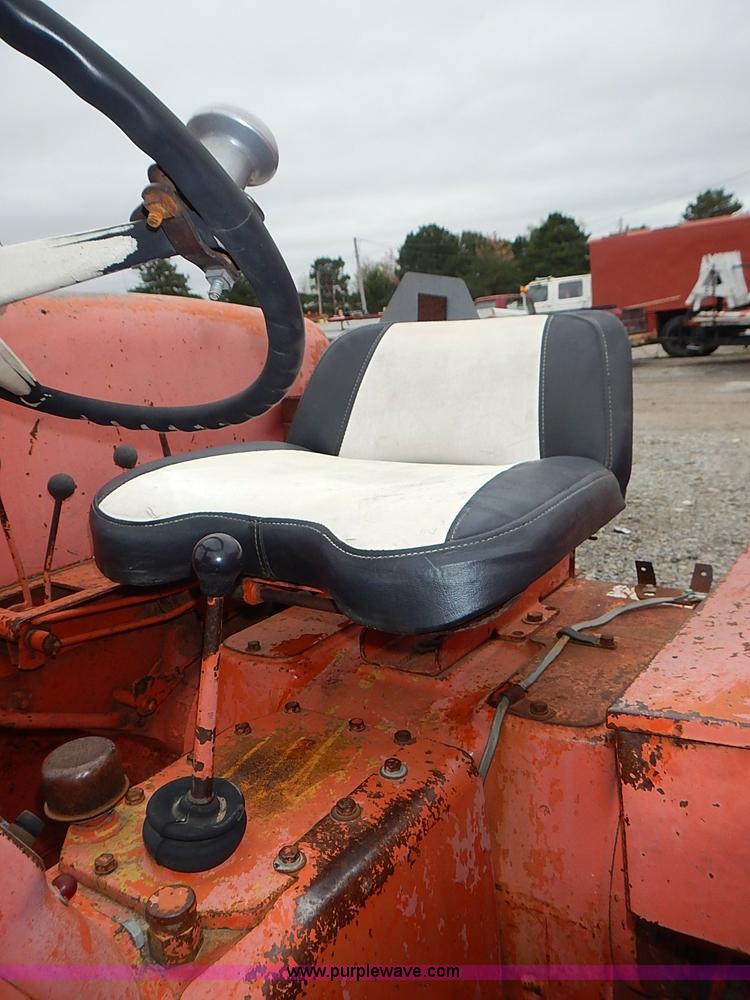 image for item I3653 1967 Allis Chalmers D17 Series IV tractor